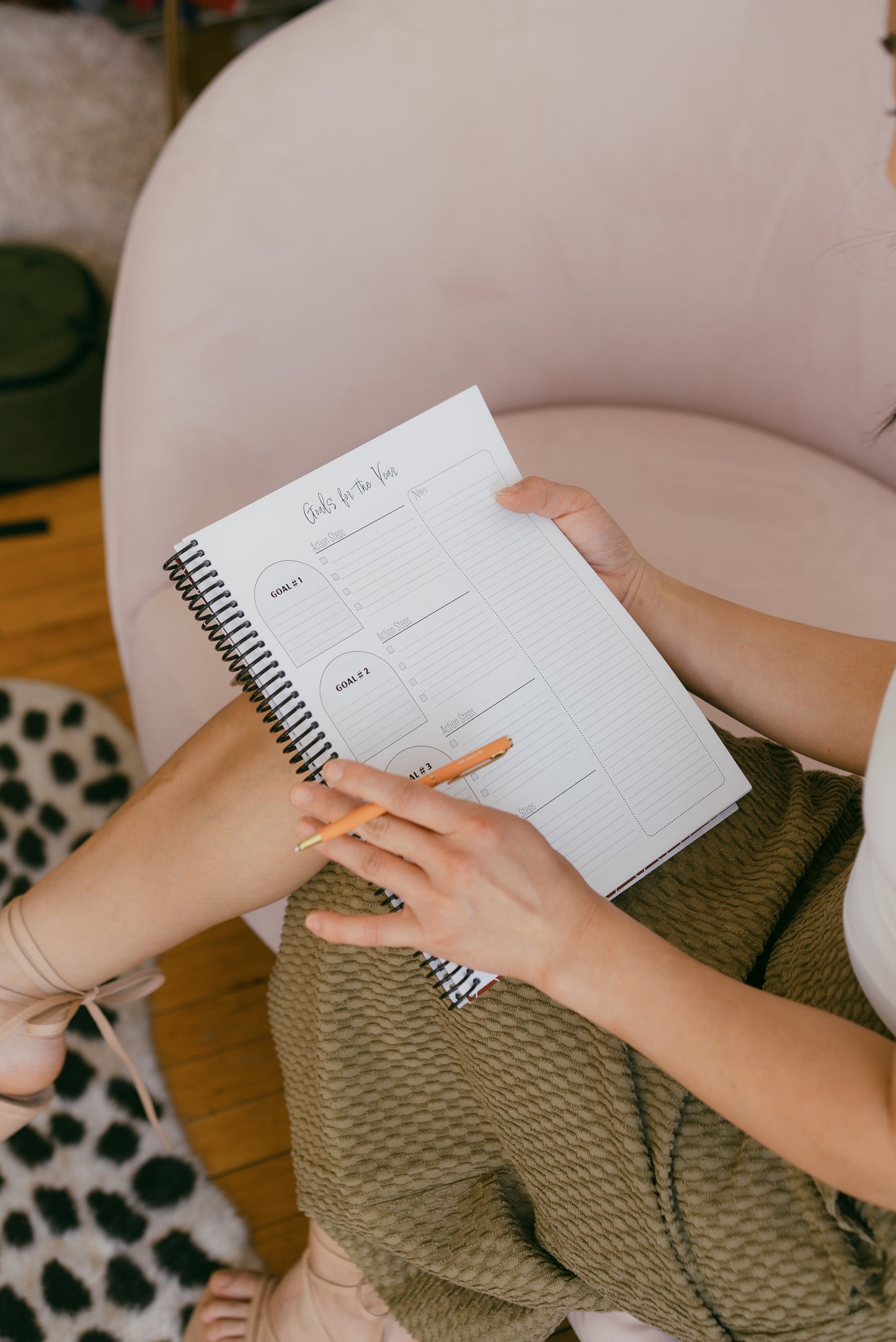 Black & Cream Planner - Undated Monthly and Weekly